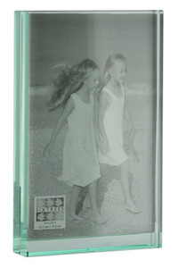 Sixtrees GT602-46V Heavy Solid square cut Glass photo frame for two 4" x 6" pictures.