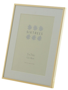 Sixtrees Park Lane Rose Gold narrow profile7 x 5 inch photoframe with a mount .