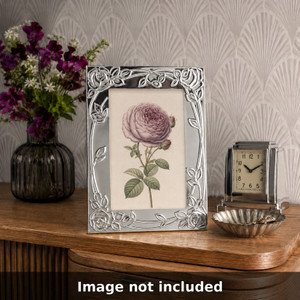 Silver plated 4 x 6 photo frame with decorative rose and leaf border by Sixtrees Selby
