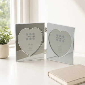 Romeo Heart shaped silver plated folding double 4 x 6 inch photo frame.