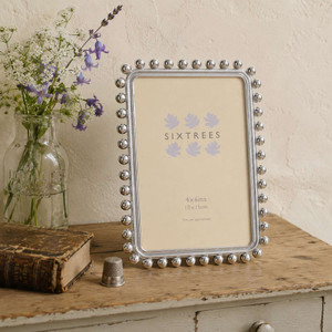 Sixtrees Zoe Elegant Chic Metallic Beaded Silver  4 x 6 inch Photo Frame