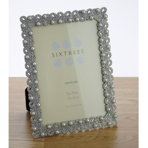 Sixtrees Beatrice Antique Vintage and Shabby Chic Style silver metal 5 x 7 inch photo frame with beads