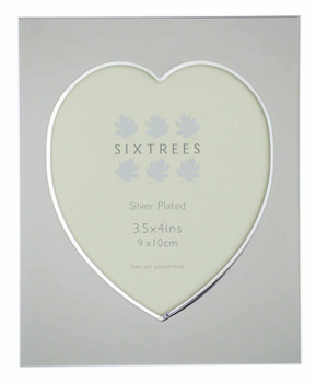 Sixtrees Romeo Heart Shaped silver plated photo frame for a 3.5 inch x 4 inch (90mm x 100mm) picture.