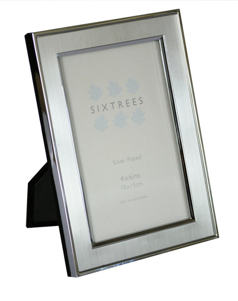 Sixtrees Abbey Pewter 2-102-46 Polished Silver photo frame with lacquered brushed pewter metal insert for a 6 x 4 inch photo.