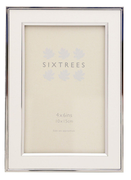 Sixtrees 2-103-46 Abbey White Polished Silver photo frame with lacquered gloss metal insert for a 6" x 4" photo. Sixtrees 2-103-46 Abbey White Polished Silver photo frame with lacquered gloss metal insert for a 6" x 4" photo.
