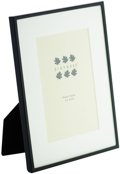 Sixtrees 2-853-46 Park Lane 6 x 4 inch Black Photo Frame with mount.