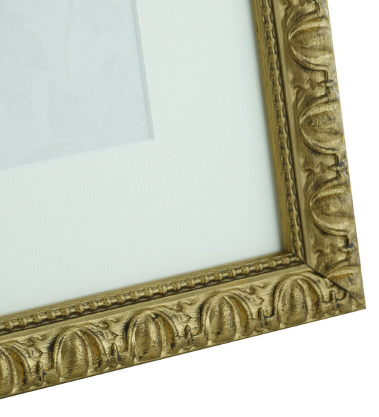 Giselle Hand Made Gold Shabby Chic Ornate Vintage A4 Photo Frame with mount. Giselle Hand Made Gold Shabby Chic Ornate Vintage A4 Photo Frame with mount.