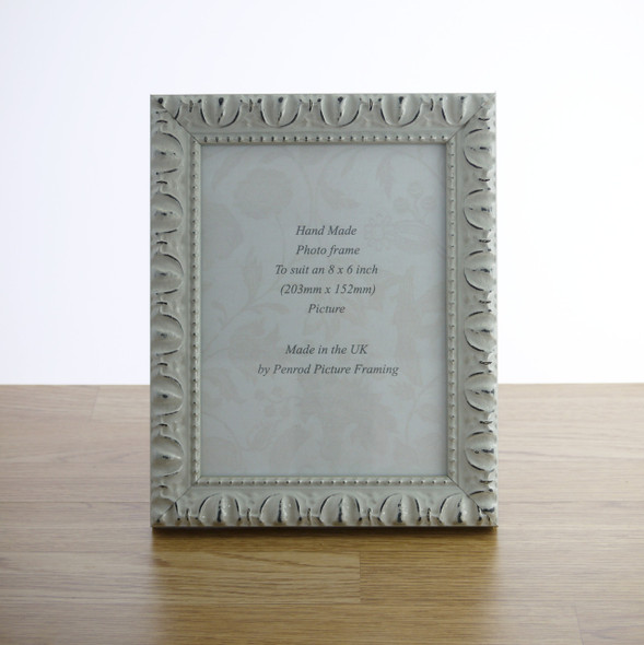 Giselle Hand Made Shabby Chic Vintage Ornate White and Silver 6 x 4 inch to 16 x 12 inch photo frames in eight sizes.