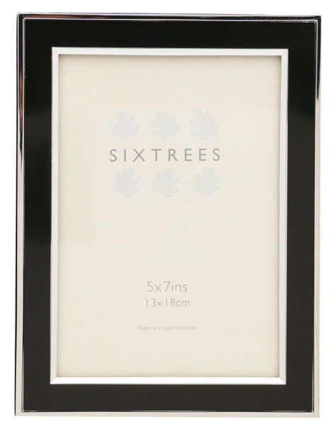 Sixtrees Abbey Black 2-101-57 Polished Silver photo frame with lacquered Black gloss metal insert for a 7 x 5 inch photo.