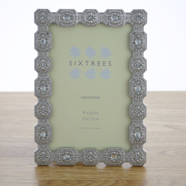 Sixtrees Sarah Antique Vintage and Shabby Chic Style silver metal 4 x 6 inch photo frame with beads and crystals.