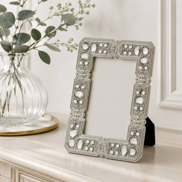 Sixtrees Maud Antique Vintage and Shabby Chic Style silver metal 2.5 x 3.5 inch photo frame with beads and crystals.