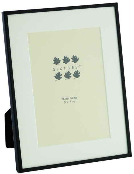 Sixtrees 2-853-57 Park Lane 7 x 5 inch Black Photo Frame with mount.