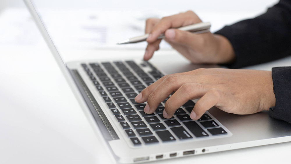 Debunking Myths About Recertified Products