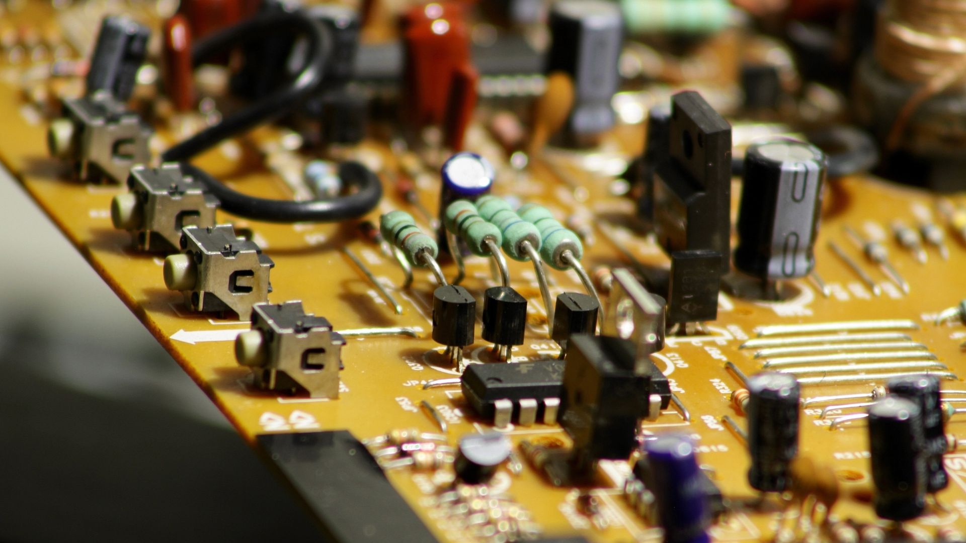 What is the Best Transceiver for Your Computer?