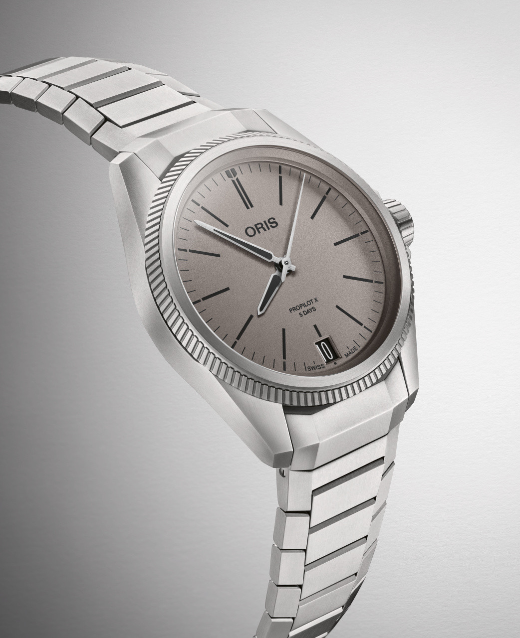 Oris ProPilot X Calibre 400 39 mm Automatic Watch Grey Dial (Ref