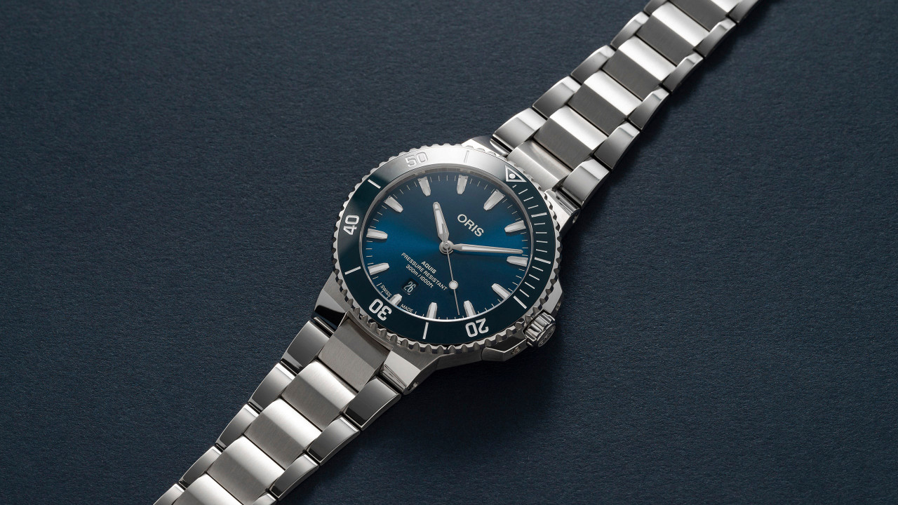 Oris Aquis Date 43.50 mm Blue Dial Stainless Steel Bracelet [01