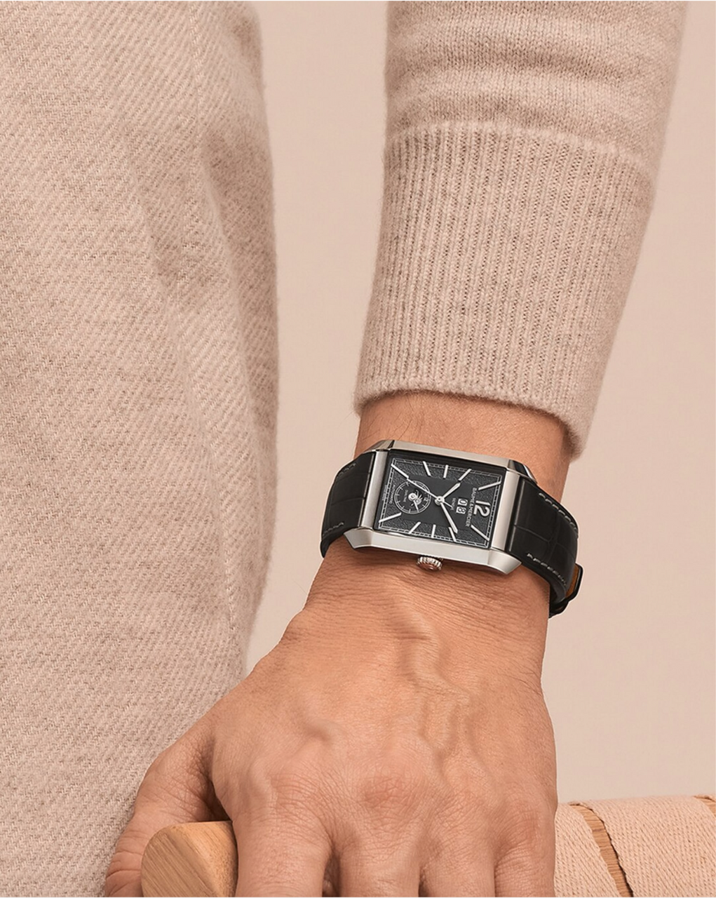 BAUME MERCIER: HAMPTON AUTOMATIC DUAL TIME, BIG DATE | 10666