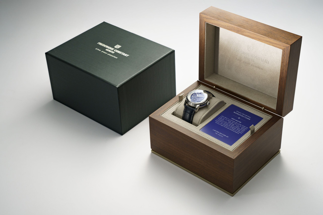 Frederique Constant Classic Worldtimer 42 mm Blue Lapis Lazuli