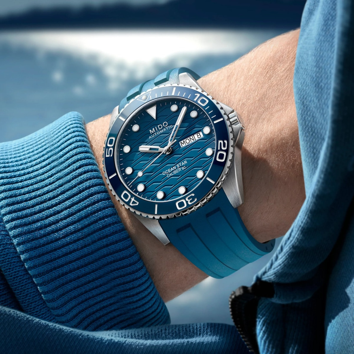 Mido Ocean Star 200C Automatic 42.5 mm Blue Dial Rubber Strap