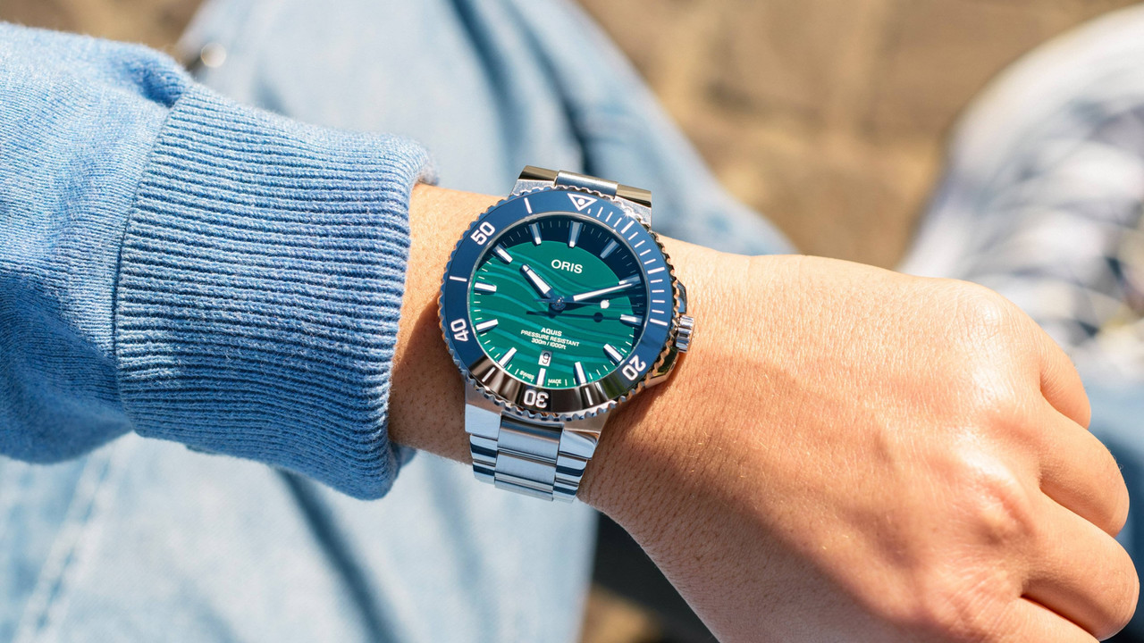 Oris Aquis Date Yangtze Jiangtun Limited Edition 43.5 mm Blue