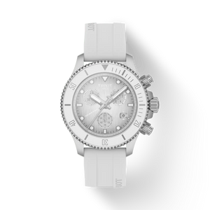 Front View: Tissot Seastar 1000 Chronograph 38 mm with grey-white gradient dial, stainless-steel case and white silicone strap.
 Front View: Tissot Seastar 1000 Chronograph 38 mm with grey-white gradient dial, stainless-steel case and white silicone strap.