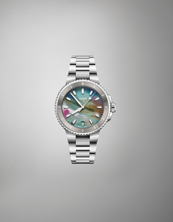 ORIS AQUIS DATE UPCYCLE, 36.5 MM | MODEL 01 733 7792 4150-07 8 19 05P