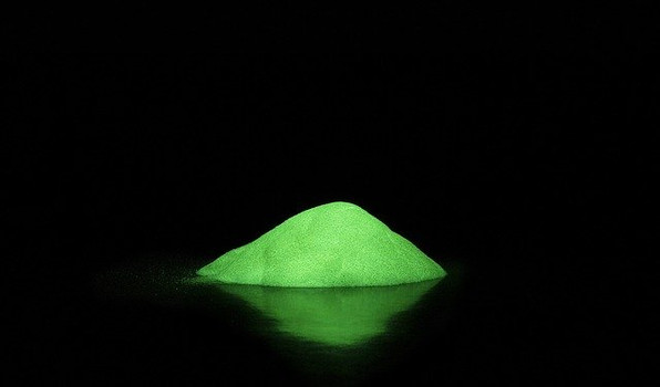 How to Mix Glow in the Dark Epoxy - Promise Epoxy