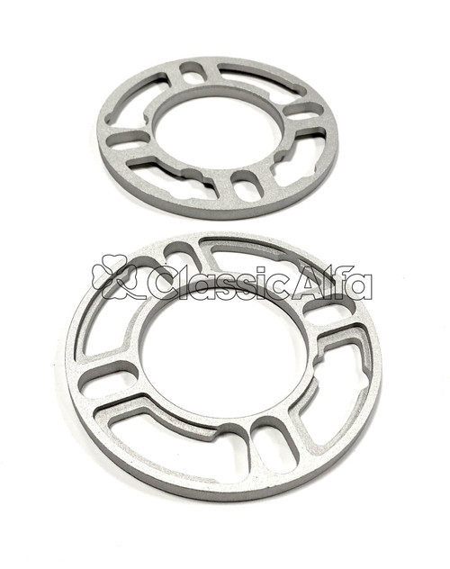 WH022 PAIR OF 8mm WHEEL SPACERS FOR 750/101/105 CARS WH022 PAIR OF 8mm WHEEL SPACERS FOR 750/101/105 CARS
