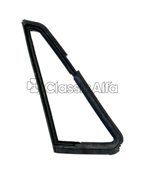 RB006 GT/GTV QUARTERLIGHT SEAL - RIGHT RB006 GT/GTV QUARTERLIGHT SEAL - RIGHT