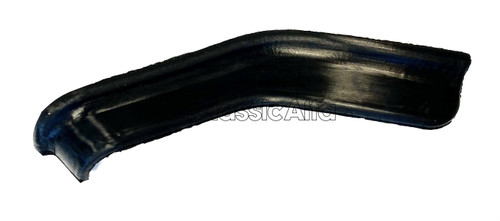 RB042/1 GT FRONT OF DOOR RAIN SEAL - RIGHT RB042/1 GT FRONT OF DOOR RAIN SEAL - RIGHT