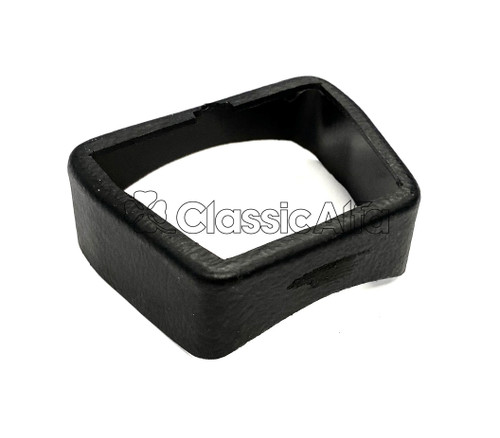 IN167 BASE FOR ASHTRAY - SPIDERS 1966-82 / 1300 GT JUNIOR IN167 BASE FOR ASHTRAY - SPIDERS 1966-82 / 1300 GT JUNIOR