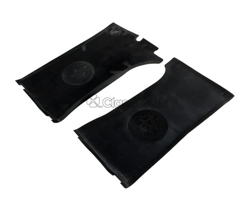 IN070/1 SPIDER 1970-84 RUBBER FLOOR MATS, LHD CARS WITH HANGING PEDALS IN070/1 SPIDER 1970-84 RUBBER FLOOR MATS, LHD CARS WITH HANGING PEDALS