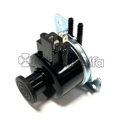 WI017 WINDSCREEN WASHER FOOT PUMP WI017 WINDSCREEN WASHER FOOT PUMP
