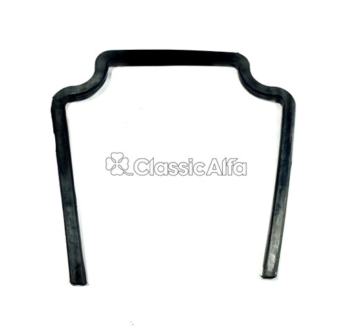 RB072 PLASTIC PROFILE FOR FUEL FLAP COUPE & SALOON RB072 PLASTIC PROFILE FOR FUEL FLAP COUPE & SALOON