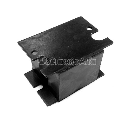 2600-015 2000 & 2600 ENGINE MOUNT 2600-015 2000 & 2600 ENGINE MOUNT