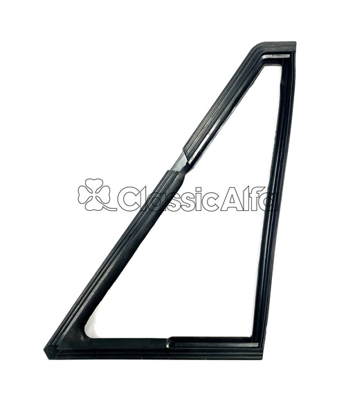 RB088 SPIDER 1966-70 QUARTERLIGHT SEAL - LEFT RB088 SPIDER 1966-70 QUARTERLIGHT SEAL - LEFT