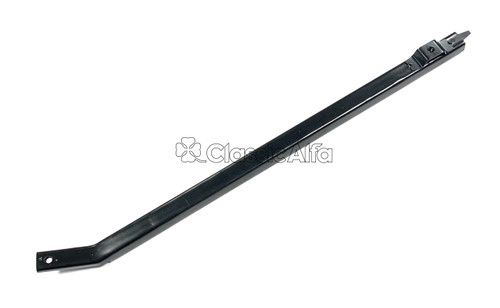 ST234/1 RIGHT GT DOOR GLASS GUIDE - REAR. ST234/1 RIGHT GT DOOR GLASS GUIDE - REAR.
