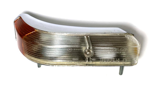 N0317 ORIGINAL 1750 BERLINA SIDELIGHT RIGHT N0317 ORIGINAL 1750 BERLINA SIDELIGHT RIGHT