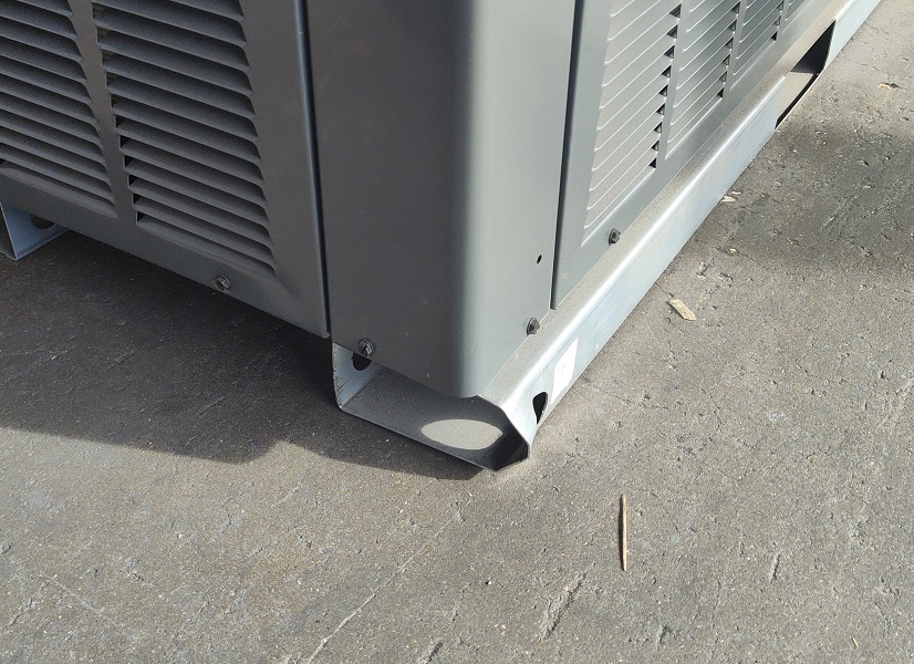 2.5 Ton Goodman 14 SEER Package Unit GPC1430H41 (9765)(F)