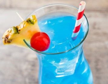 Blue Hawaiian Fragrance Oil Blue Hawaiian Fragrance Oil