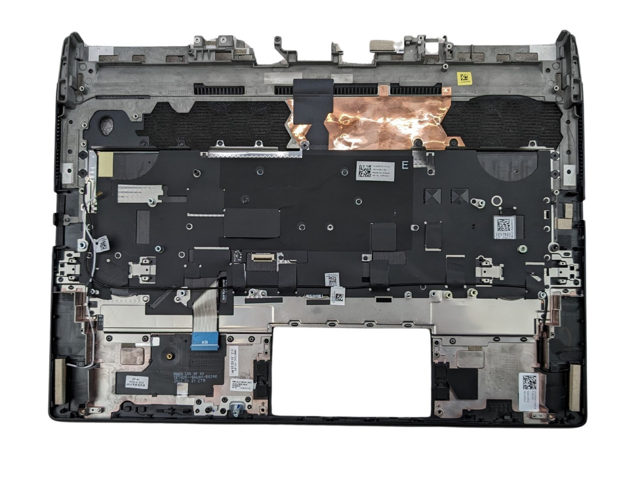 Alienware M15 R6 R7 Palmrest W/ RGB Backlit US Keyboard - 1F2H0 MR536