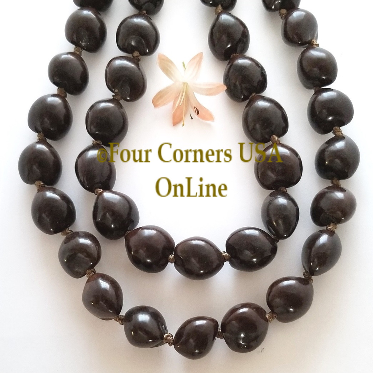 KUIYAI Hawaiian Kukui Nut Necklace with Chunky Heart-Shaped Beads Ribbon  Tie Closure (30 beads Black) | Amazon.com