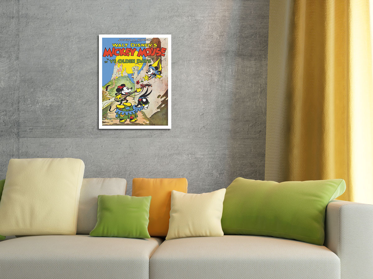 ウォルトディズニー・シルクポスター・「IN”YE OLDEN DAYS」おまけ付