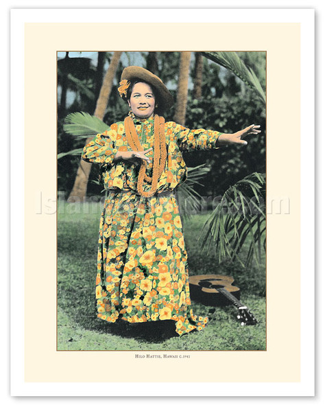 Hilo Hattie - Hawaiian Singer, Hula Dancer, Actress - c. 1941 - Vintage Hawaiian Hand-colored Photograph