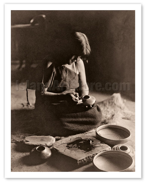 The Potter - Hopi Woman - The North American Indians - c. 1906