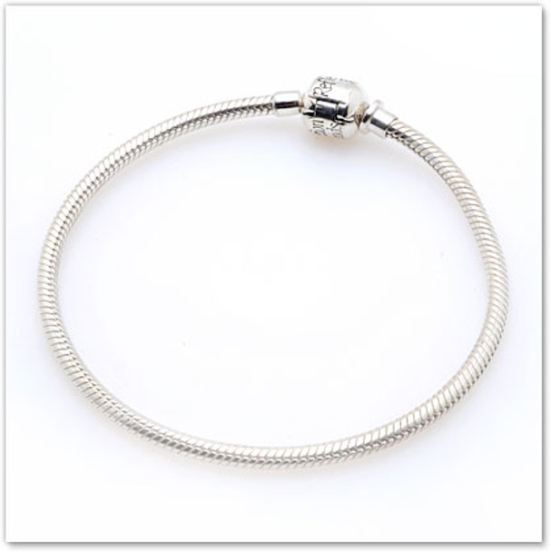 Silver Bracelet with Ball Clasp - Charm Accesory - Hawaiian Charm Silver Bracelet with Ball Clasp - Charm Accesory - Hawaiian Charm