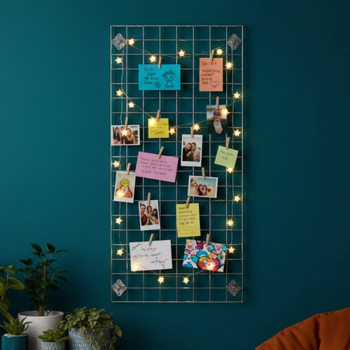 6 ft Wall-Mounted Grid Mesh Display for the Bedroom