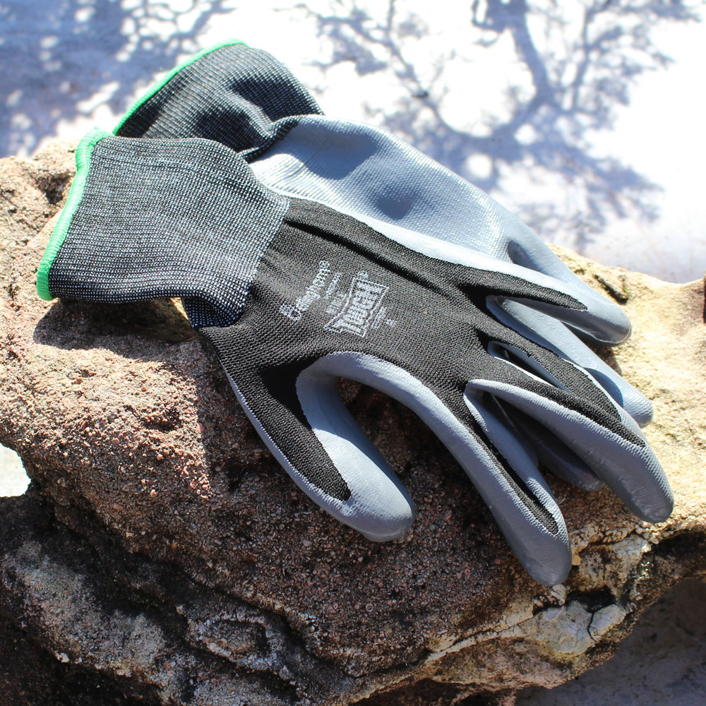 b*d様 ryaw MONS GLOVES (DARK SILVER) Nitrile Tough Gloves Medium - SPNT3700BKM - Brussel's Bonsai