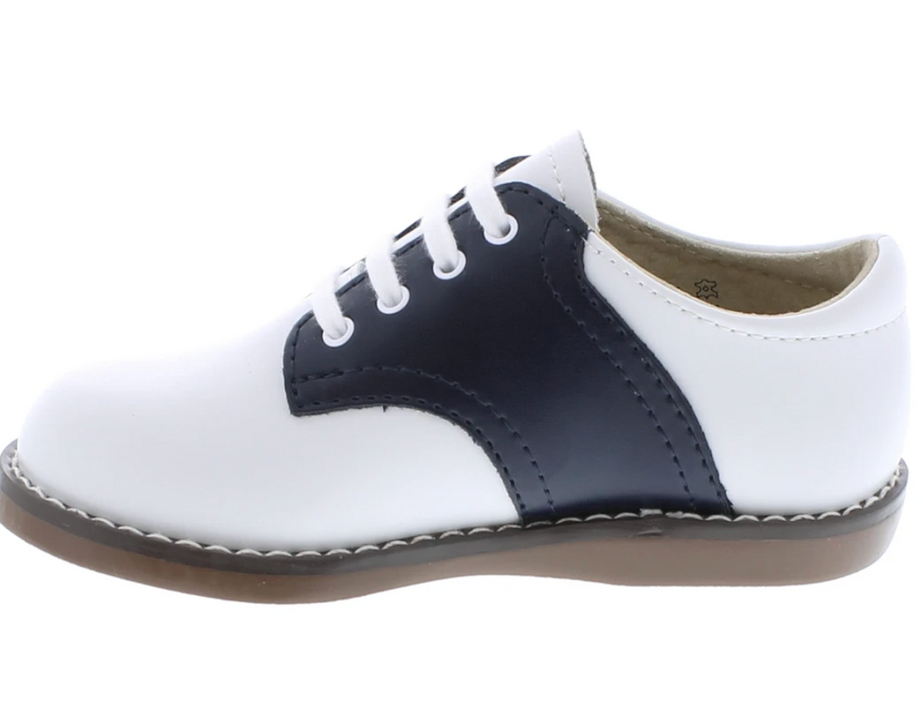 Saddle Oxfords in Navy
