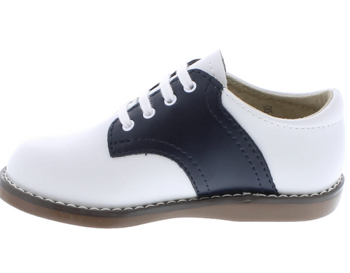 Saddle Oxfords in Navy